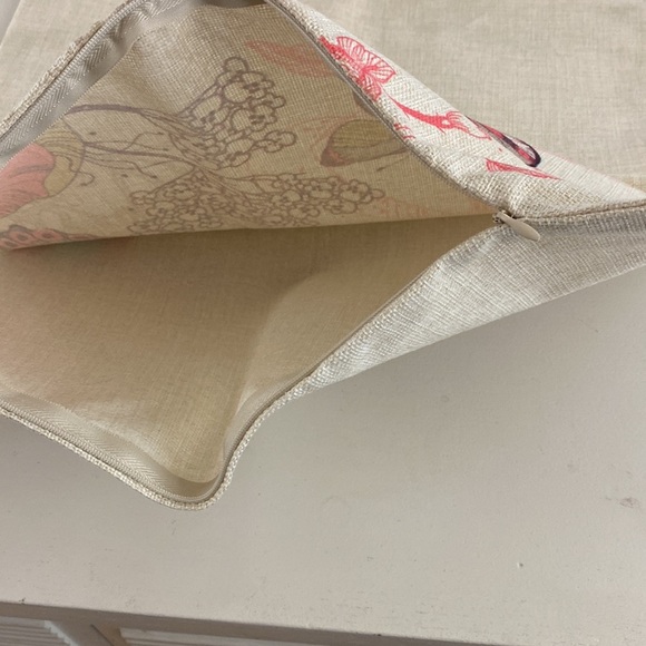 Happytimelol new pillow cover sham butterfly floral - Picture 6 of 9